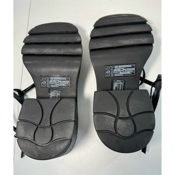 NEW Forever 21 Caged Block Platform Black Summer Sandal Size 7.5 - Picture 6 of 8